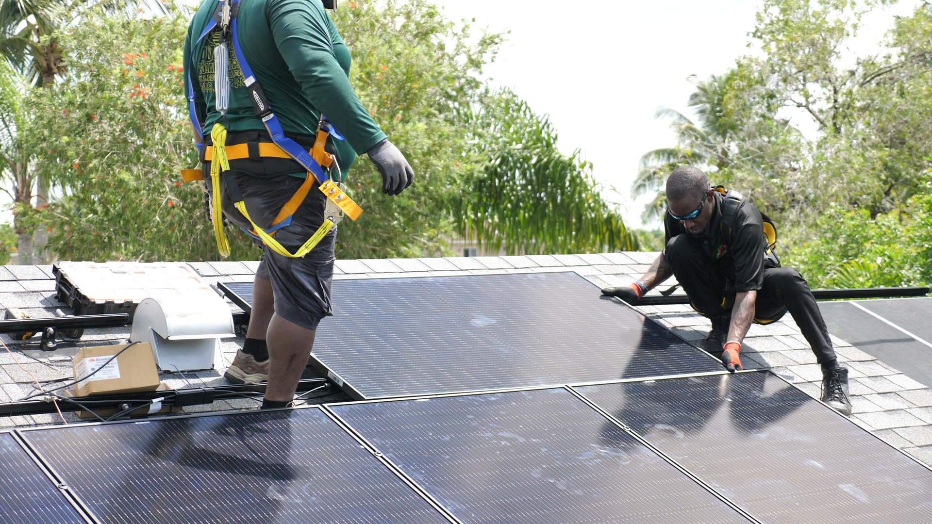 Panasonic solar panel installation - Yessica